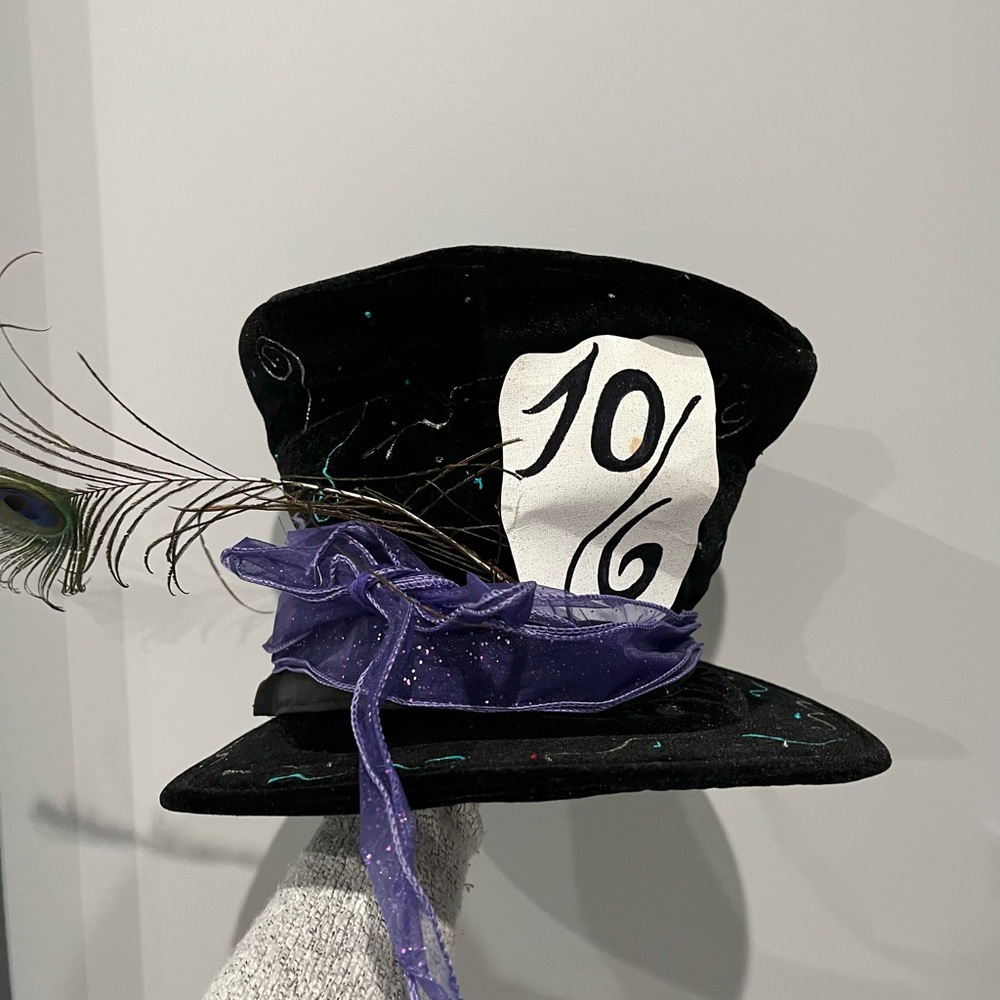 Mad hatter Halloween costume - Picture 2 of 3